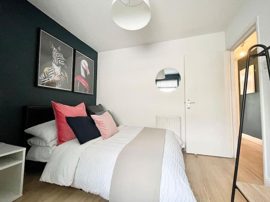 *New* Beautiful 2 Bedroom House In Central Location 伦敦 外观 照片