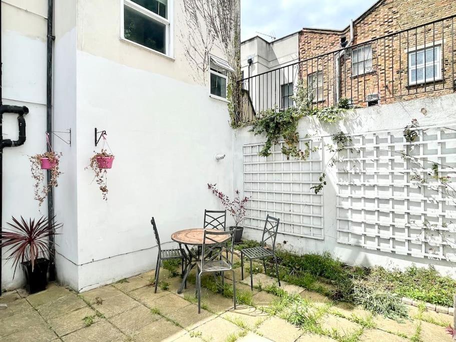 *New* Beautiful 2 Bedroom House In Central Location 伦敦 外观 照片